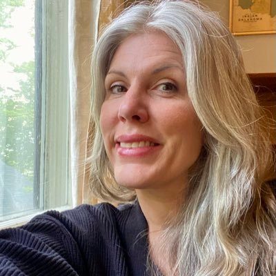MG author of HOPE SPRINGS & HEART FINDS @LittleBrownYR. Rep'd by @RedPenKaitlyn
(Stained glass at https://t.co/dYusVI6mwp)