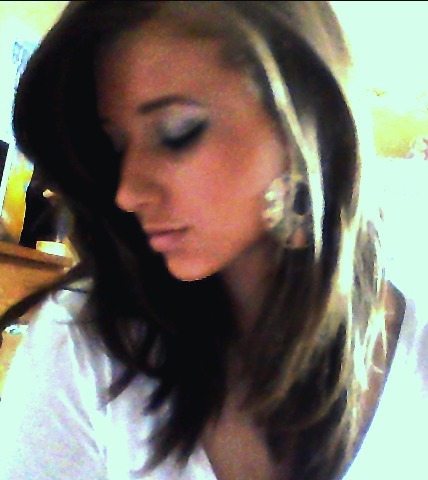 LadyLondonXO's profile picture. Everything is a little different in my world ♡​