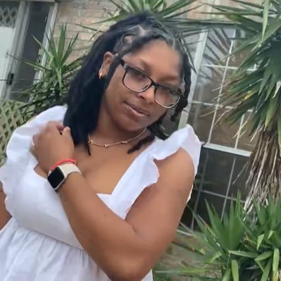 24🥰 @_yeahthatstee__ tiktok:_trishanbxtch TheGirlsMom🤍