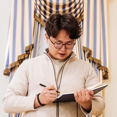 tsogtbilguundar's profile picture. Master of Development Practice (MDP) - @HHHSchool ‘21 | University of Minnesota ‘18 | WEF Global Shaper