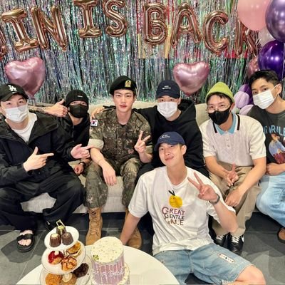 maflowerworks's profile picture. LOVE & TRUST & RESPECT BTS 💜 KookMin shipper (and other ships) 💜 Fan account of seven wonderful individuals together called BTS 💜🎉