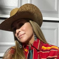 Heidi Newfield (@heidinewfield) 's Twitter Profile