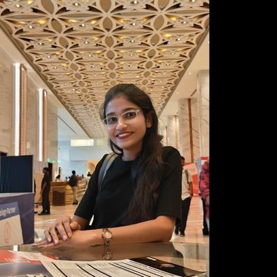 VaishnaviS42195's profile picture. 