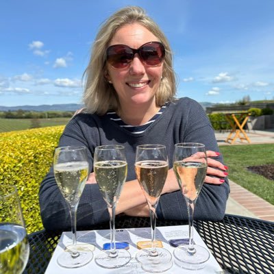 VP of Customer @Circulor. Passionate about #people #innovation #coaching #womenintech. Proud mum and country bumpkin.