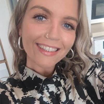 MissBurns_CA's profile picture. PT Pupil Support 🏫 @caldersideac