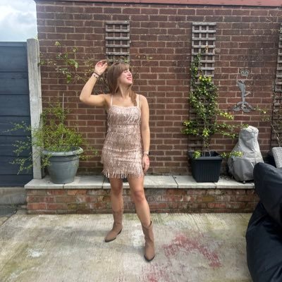 Lead Fiction + SFF Bookseller. Social Media and Events Co-ordinator. Fantasy and romance book lover ✨ Eras Tour Liverpool ✨