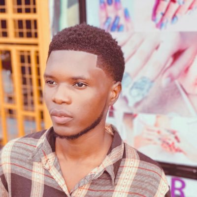 KatoUmar16's profile picture. indigo Proud_GUNNER#COYG
I FB**