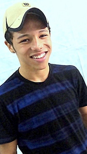 JhonyAraujo1's profile picture. 