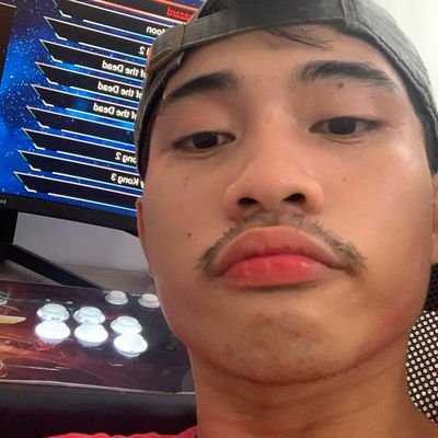 Zimoo_ko's profile picture. 