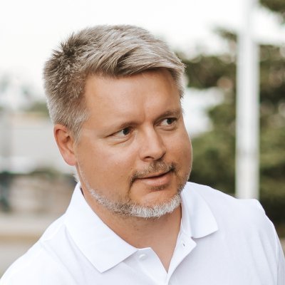 Co-founder and CTO at Eventornado Running product and engineering. We’re building software for organizing online hackathons and challenges.