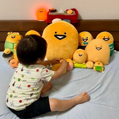 Zeimu6_Anagram's profile picture. お笑いオタク。表舞台を引退しても小林賢太郎が大好き。 男ブラ(浦井さん)ロコディ(堂前さん)に現在どハマり中。 お文具といっしょ ゼリーさんを親子揃って推しています。BUMP、藤井風、Vaundyをよく聴く。BMSGに沼りそう。子育て奮闘中。