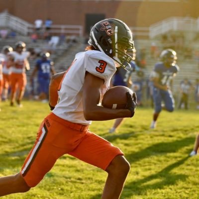 Platte County 🏈🏃 | 2027 | 4.3 GPA | 6'2 | 180 lbs | DB/WR | 40 - 4.5 | 200m - 22.48 | 400m - 50.10 | (816) 715-1003