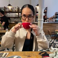 Moira Rose’s Wigs (@burstofkiwi) 's Twitter Profile