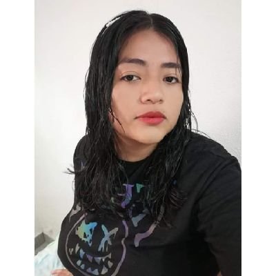 Hoy estudiante mañana vendedora de pollos asados, si Dios quiere jajaja xd
IG: mjnarciso34