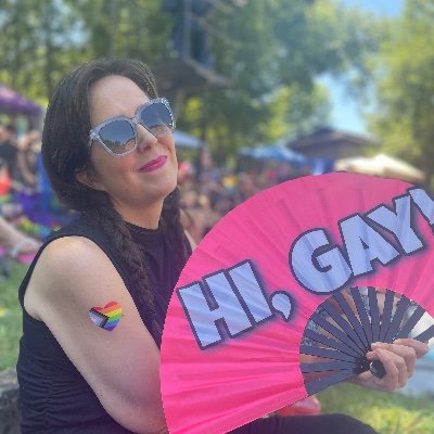 Former reporter for the Herald-Dispatch | wannabe type A | She/her