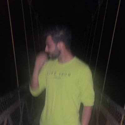 mightbeh's profile picture. Seek Discomfort