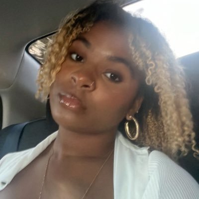 yourrichauntie_'s profile picture. 21♍️. Your future Midwife, Doula, and RN✨