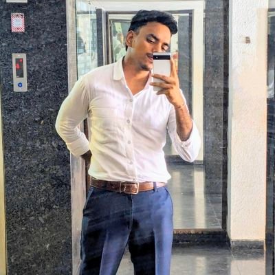 Abhishe92600157's profile picture. Passionate Tech Enthusiast . I would love to know about  new tech especially on smartphones 📱.