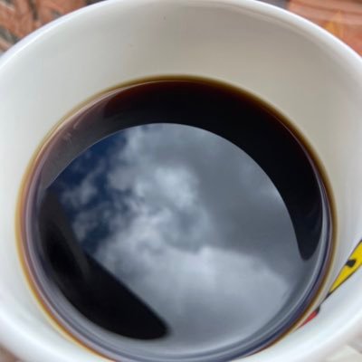 uncielo_uncafe's profile picture. Tomamos café y nos inspiramos en los cielos 🌌 ☕️✍🏻