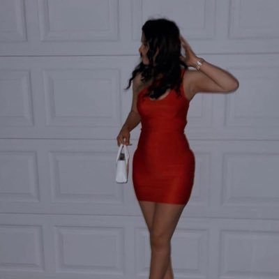 looking for a worthless pig to pay for my dreams and worship me cash app $K2xo7 or dm for PayPal