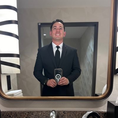 JohnathonDSoria's profile picture. Denver native..love my teams!