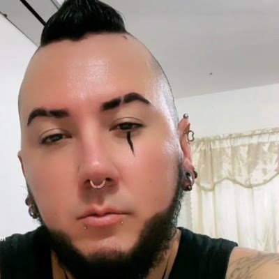 BetoW11961's profile picture. 