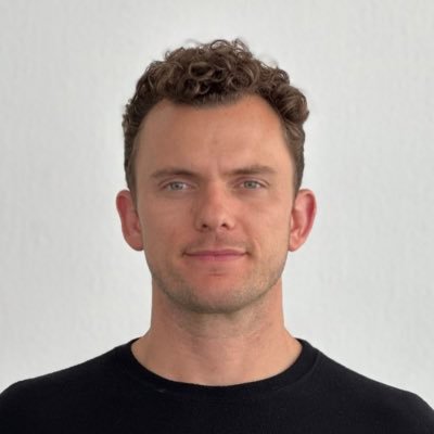 Co-Founder/COO @EdgeRunnerAI | Previously @StabilityAI @AWSCloud @SpeakerRyan @SpeakerBoehner | Learned @StanfordGSB @Georgetown
