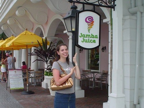 realsarahsilva's profile picture. Winnipeg girl.