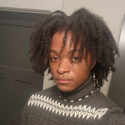 Alvin23J's profile picture. graphic designer, gamer, dream pursuer and a child of God.