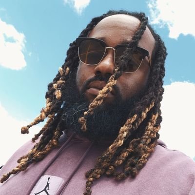 Desmond_40's profile picture. 