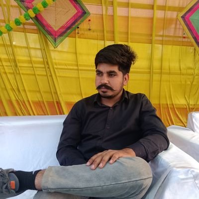 banura_chirag's profile picture. #Education
#teacher
 ֆքǟƈɨǟʟ ɛɖʊƈǟȶօʀ🧔