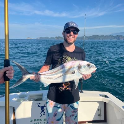 chrizmoc's profile picture. 