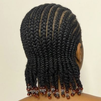 perpetuazitah's profile picture. 