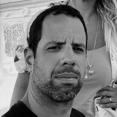 Jornalista | Mestre e Doutorando em Cultura e Sociedade - UFBA