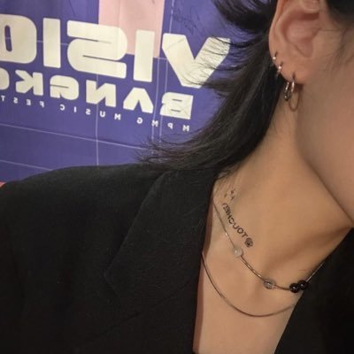 enough_touched's profile picture. 𝙄𝙩'𝙨 𝙚𝙣𝙤𝙪𝙜𝙝 𝙖𝙨 𝙞𝙩 𝙞𝙨 𝙣𝙤𝙬