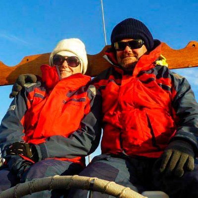 Full-time travellers! We live on a ⛵️ Now - Phuket. Travelling the 🌏 by ⛵️, 🚂, ✈️ & 🚗🛵🏍. #travel #sailing #tips & things to do #budget #eat #recipes