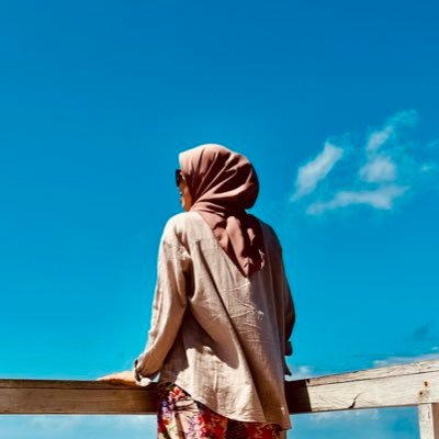 callmenur88's profile picture. 