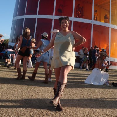 alex_grace96's profile picture. come here often?