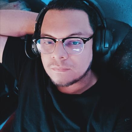 Pbreakcorona's profile picture. Ingeniero, Serigrafista y Gamer a muerte.🖱️🖥️🎮👾 
Moderador de Kapon 
Regálate un tiempo, sonríe 🙃
https://t.co/IxImfuyzNk
Esta cuenta es a título per