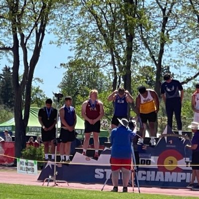 Denver West HS Co /Class ‘2026🎓/6’ 250/DT, DE/Phone: 720-590-0494/Ariesuong8@gmail.com/3.8GPA/ Instagram: 303_.aries | State Placer in Shot Put 47’10 PB💪🏽