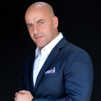 دمشقي قديم مزروع بين النارنج والليمون أكتب من