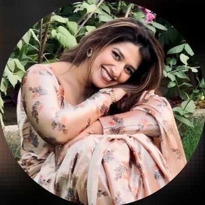 Fashion Model | Actor | Anchor | Belly Dancer | Fashion Blogger | Luxury Lifestyle ✨️
Arabian girl with an Indian heart💖