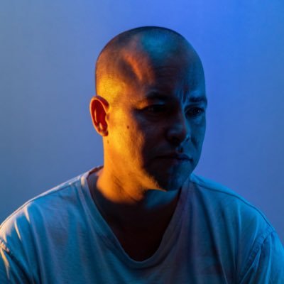 Artist | https://t.co/mtl1ghMkeT | #nftartist My NFT Projects @ #Tezos Blockchain | https://t.co/AhrMksWHLo