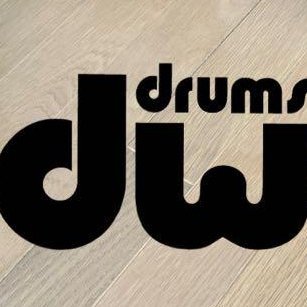 rightsidehirame's profile picture. 鳥とドラムがすき
吹奏楽部の巣立ち雛