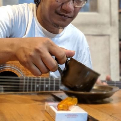 SWaaluyo's profile picture. Biasa aja, ora sing aneh2.😊