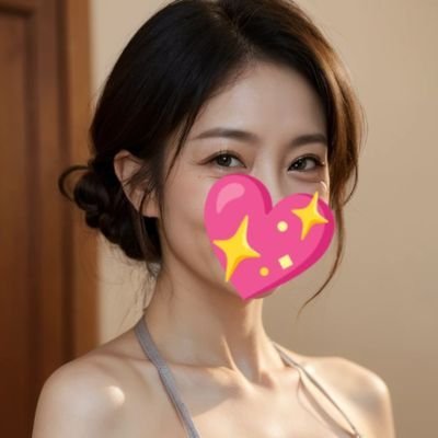 mynglhu158076's profile picture. 