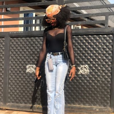 Fiddiefdl1's profile picture. Her/She 💅
| Tech enthusiast 💻 
| Cognoscenti ✨
| Content writer 🖋️🗒️
| Singer 🫶
| Christ-centered 🤍