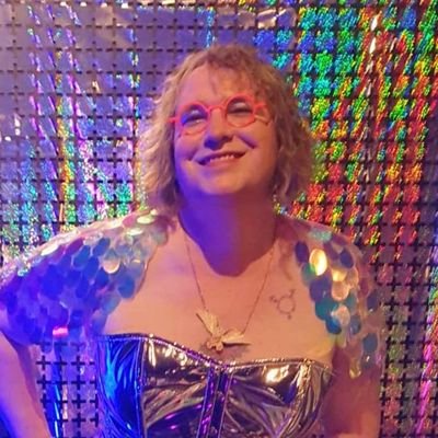https://t.co/uuEhtcz2lB
Uk live artist / theatre & film maker.
Word Soup Herbert Residency exhibition on until Dec 15th / NAGW residency till Jan 2023.