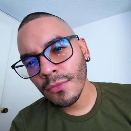 tatanjm's profile picture. ''A veces es mas fácil mostrar el culo que los sentimientos.'' -Madonna