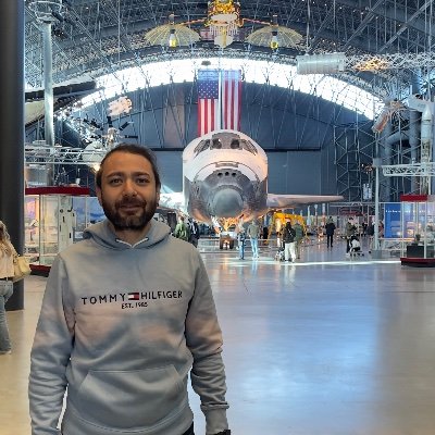 BOEING PILOT
AEROSPACE ENGINEER
MBA - PMP